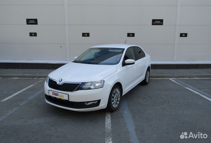 Skoda Rapid 1.6 AT, 2017, 129 913 км