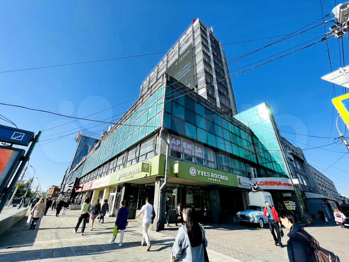 Торговая площадь, 165 м² с арендатором