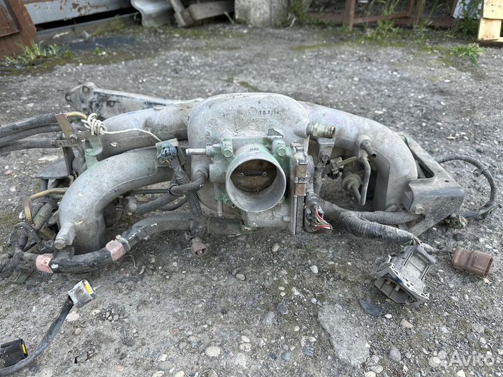 Коллектор впускной Subaru impreza EJ204