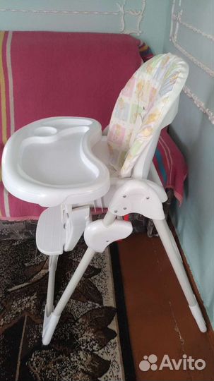 Стульчик для кормления