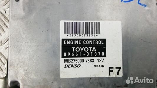 Блок управления двигателем toyota corolla verso 2