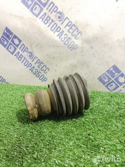 Пыльник амортизатора передний левый Bmw E39 седан