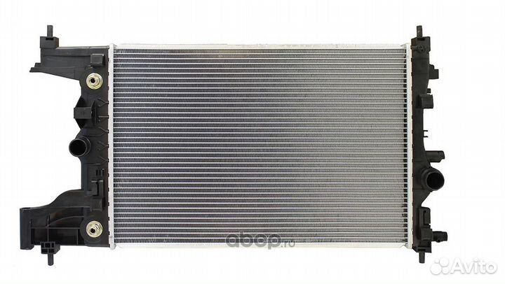 Радиатор охлаждения Opel Astra J