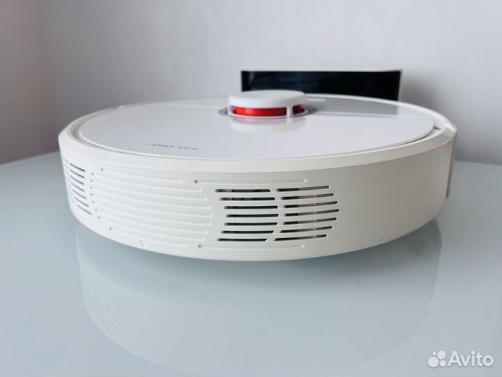 Робот-пылесос Xiaomi Mi Roborock S6 белый