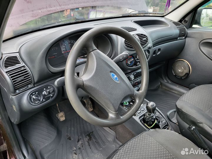 LADA Kalina 1.6 МТ, 2011, 180 000 км