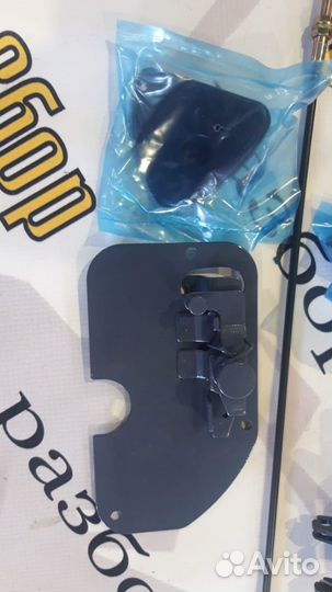 Замок двери кабины экскаватора Hitachi 3 series