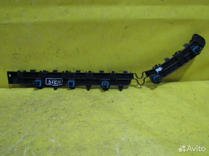 Кронштейн бампера Mitsubishi Outlander 12-22г 5721