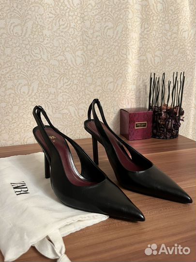 Туфли Zara черные 37