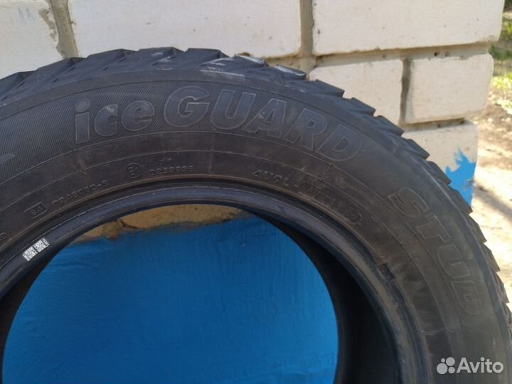 Yokohama Ice Guard Stud IG55 205/65 R15 99T