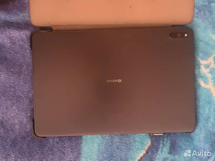 Планшет Huawei MatePad 11 с клавиатурой