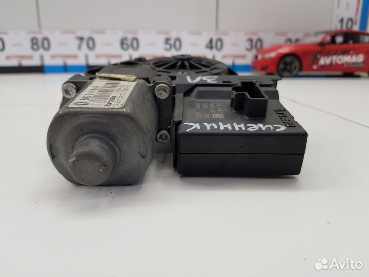 Моторчик стеклоподъемника задний левый