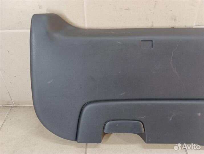 Обшивка крышки багажника Suzuki Ignis 2007