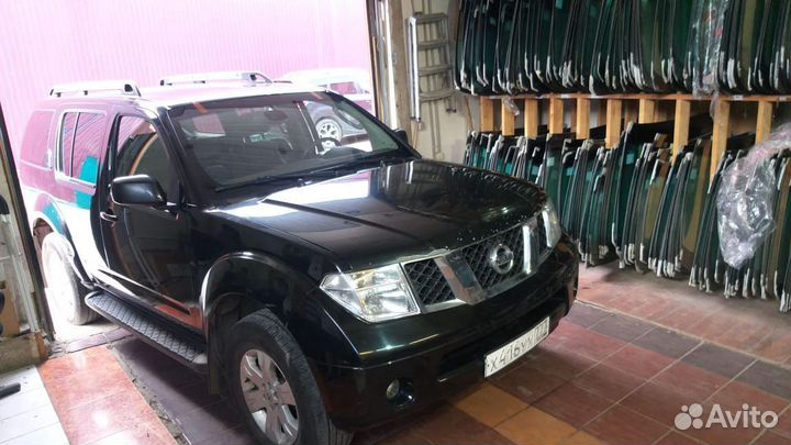 Лобовое стекло Ниссан Патфайндер