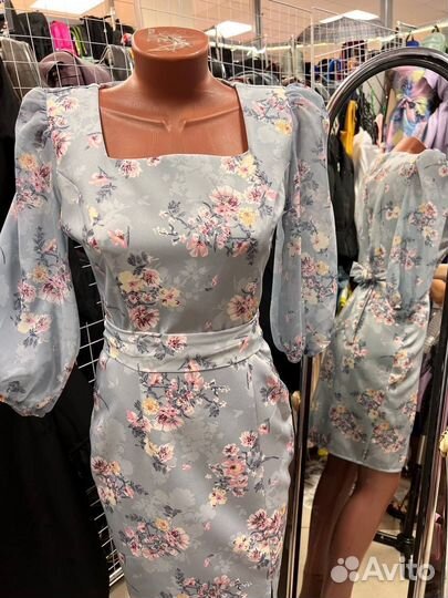 Платье женское