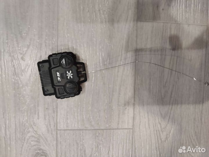 Радиоуправляемый катер на батарейках