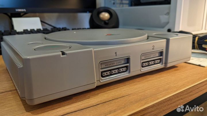Игровая приставка Playstation 1