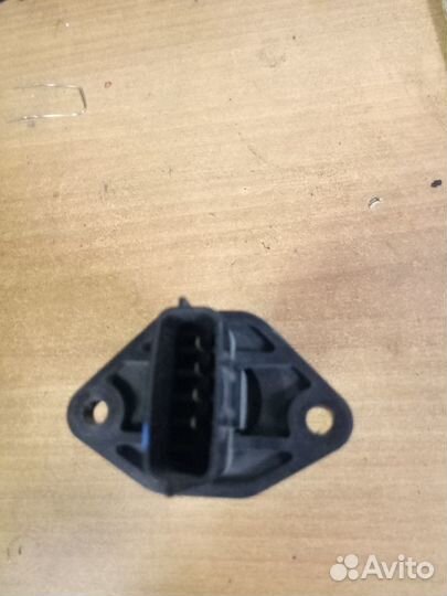 Датчик воздуха (дмрв ) nissan (4 контакта)