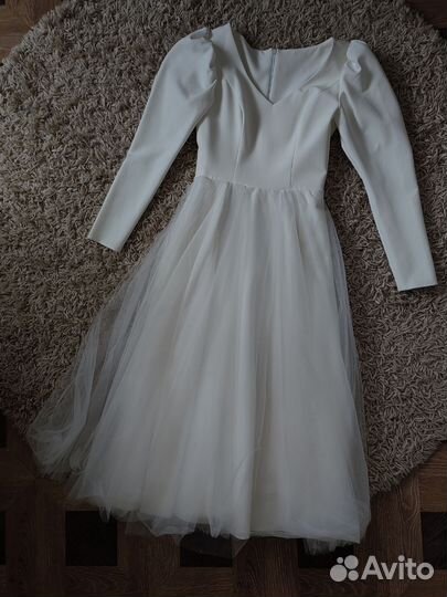 Свадебное платье