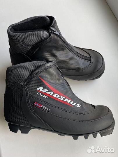 Ботинки лыжные Madshus 34 размер