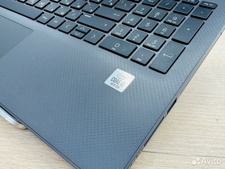 Новенький HP Intel Core i3-1005G/ 4 RAM/ 256Ssd