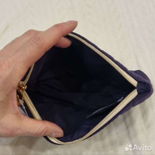 Косметичка новая большая