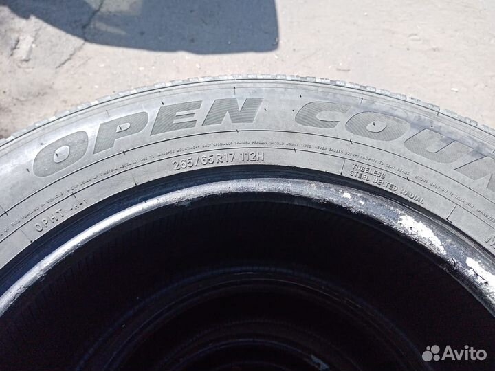 Toyo Open Country A/T 265/65 R17