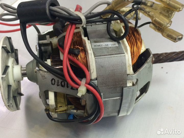 Мотор мясорубки U01-20-23R06