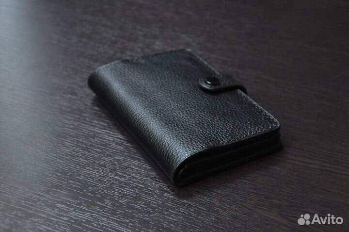 Мужское кожаное портмоне ручной работы