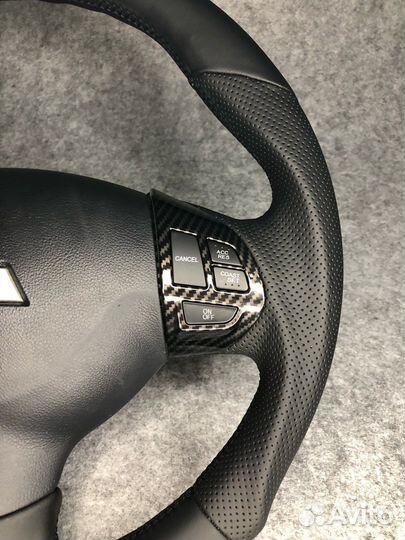 Анатомический руль Mitsubishi Pajero Sport