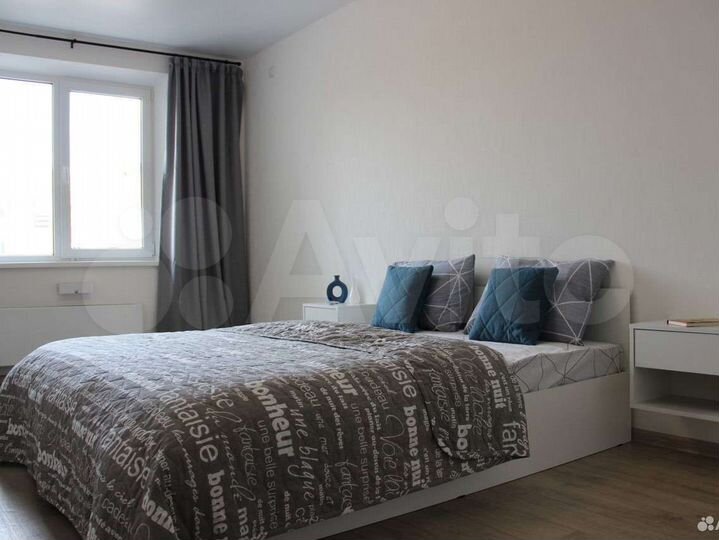 2-к. квартира, 54 м², 3/9 эт.