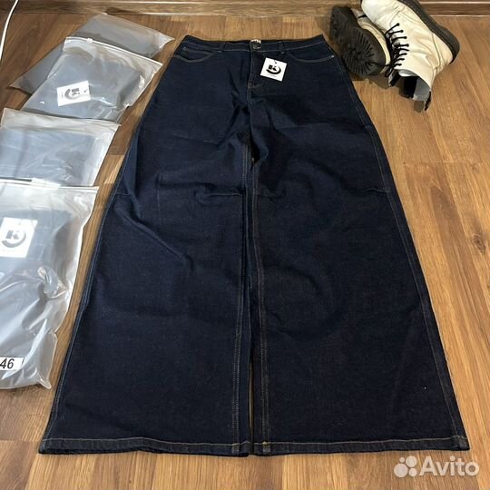 Очень широкие джинсы Cortisol Balenciaga Ecko