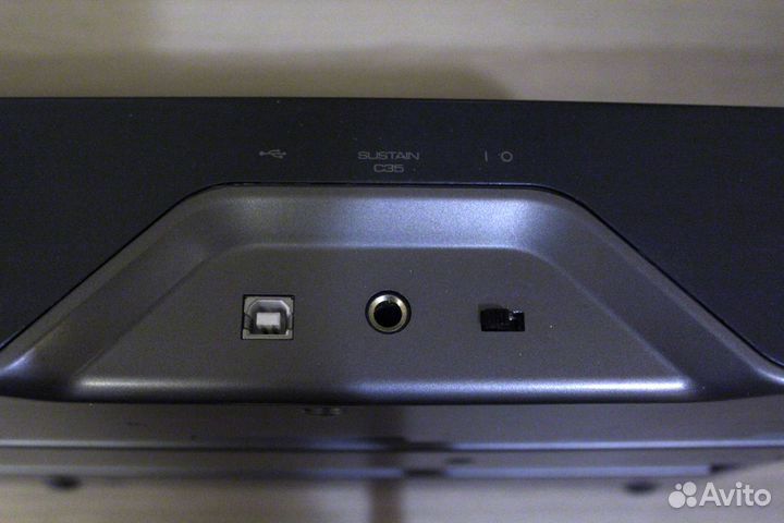 Midi-клавиатура M-Audio Oxygen 61 пианино