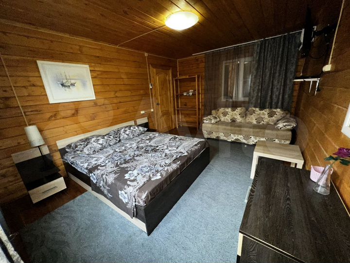 Коттедж 96 м² на участке 1,9 сот.