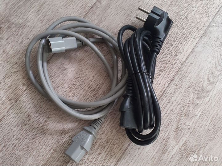 Кабель для компьютера
