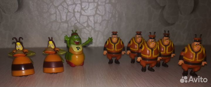 Игрушки из свит бокс, шаров чупа чупс