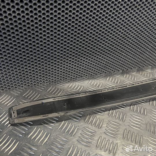 Накладка порога (внутренняя) Audi A4