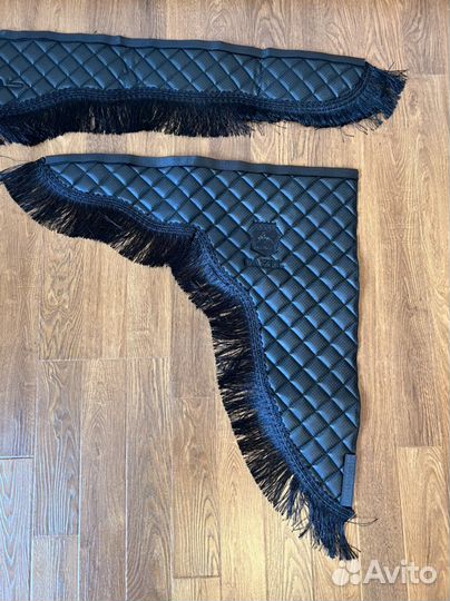 Ламбрекены на газель