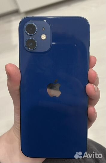 iPhone 12, 64 ГБ