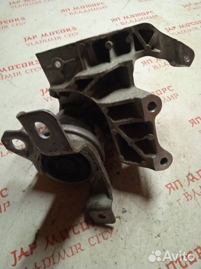 Подушка двигателя Volvo V60 универсал D4204T14