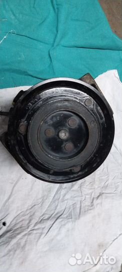 Компрессор кондиционера Chevrolet Captiva