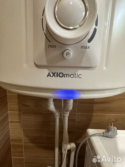 Водонагреватель Electrolux EWH 150 axiomatic