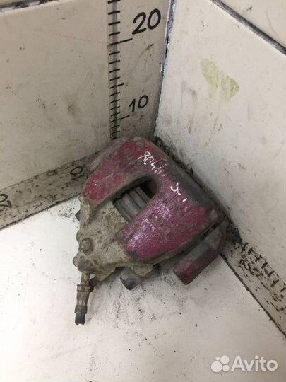 Суппорт тормозной передний правый Ford Focus