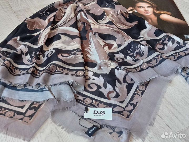 Платок Батист 105/105 Dolce бежевый черный 7 цв