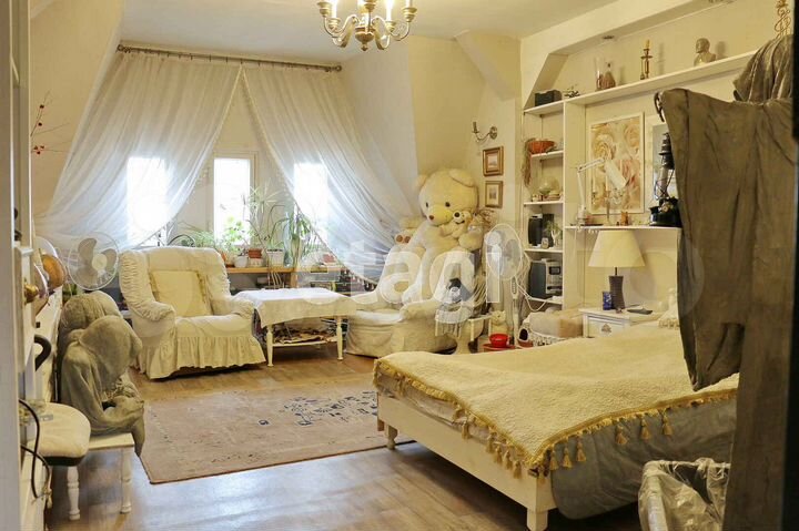 3-к. квартира, 96,4 м², 4/4 эт.