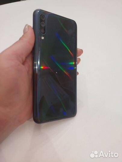 Samsung Galaxy A50, 4/64 ГБ