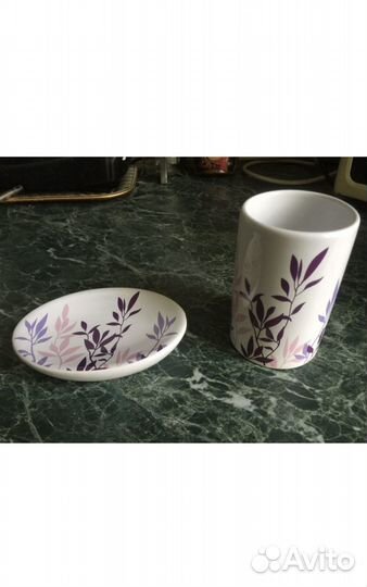 Мыльница и стакан для ванной комнаты
