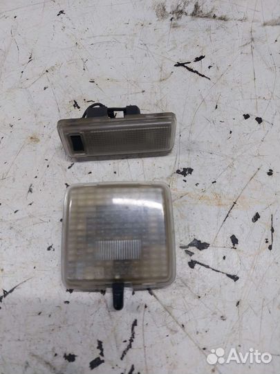 Светильник потолочный Mazda 323 BF