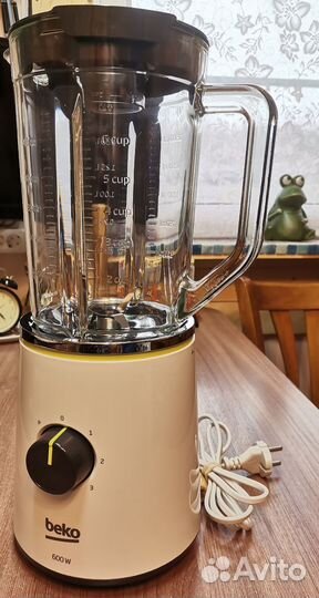 Блендер стационарный TBN7602W