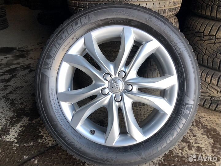 Комплект оригинальных колёс Audi Q5 R19