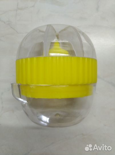 Ручная соковыжималка для лимона